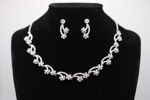 Silver-plated Choker Necklace Set