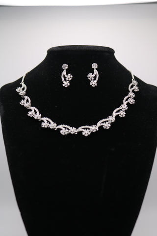 Silver-plated Choker Necklace Set