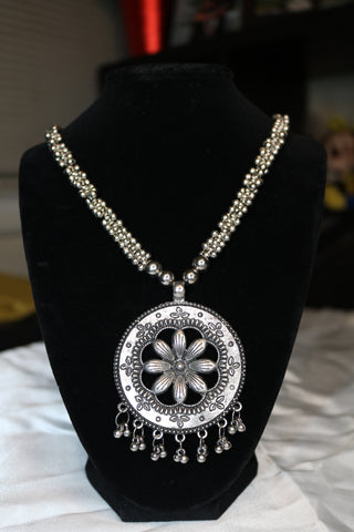 Oxidized Silver-Plated Heavy Pendant Necklace Set with Earrings & Bracelet