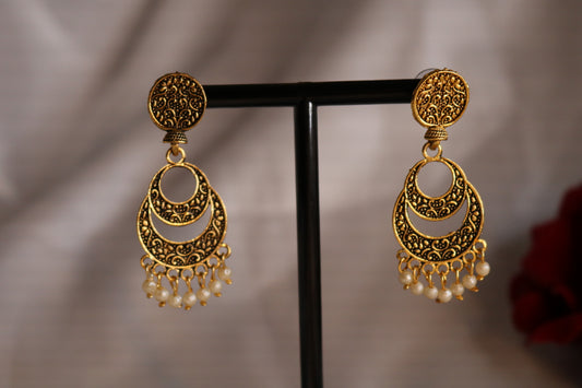 White Pearl Gold Plated Chandbalis Earring