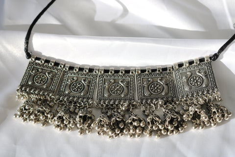 Traditional Oxidized Silver-toned Choker Necklace